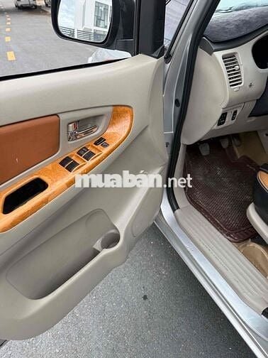 Toyota Innova 2009 G - 123000 km xe zin ngay chủ