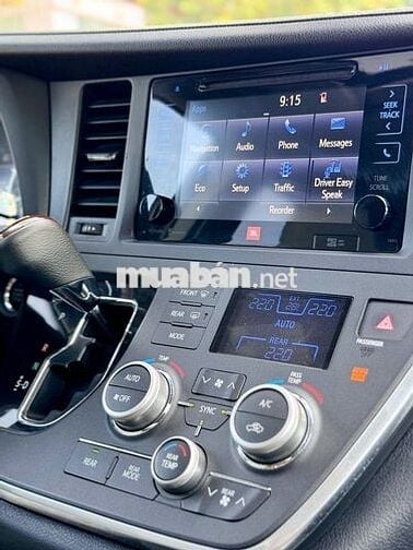 MPV thương gia Toyota Sienna Mỹ Limited Cao Cấp