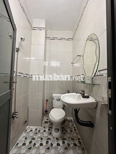 HIẾM! BÁN NHÀ 2 MT HXH NGUYỄN VĂN QUỲ- Q7 - 65M2 - 3 TẦNG - nhỉnh 5 TỶ