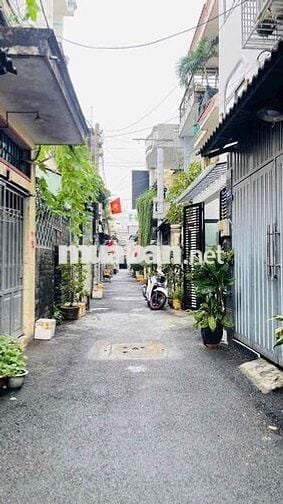 bán Nhà HXH Phạm Văn Chiêu - 3 PN- Nhà mới