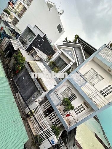HIẾM! BÁN NHÀ 2 MT HXH NGUYỄN VĂN QUỲ- Q7 - 65M2 - 3 TẦNG - nhỉnh 5 TỶ