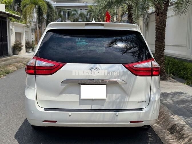 MPV thương gia Toyota Sienna Mỹ Limited Cao Cấp