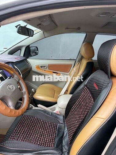 Toyota Innova 2009 G - 123000 km xe zin ngay chủ