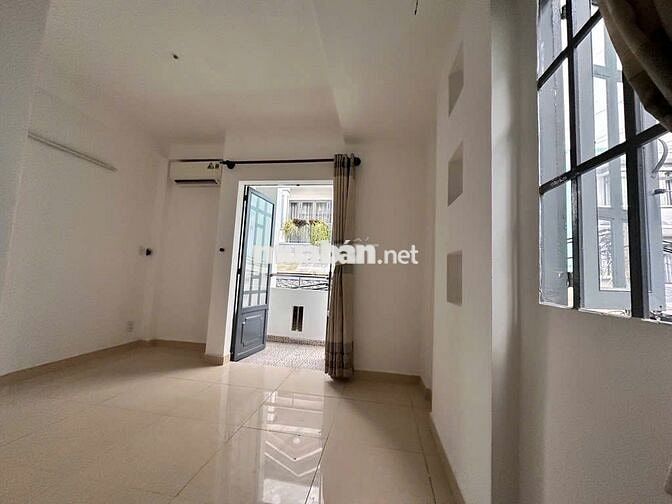 HIẾM! BÁN NHÀ 2 MT HXH NGUYỄN VĂN QUỲ- Q7 - 65M2 - 3 TẦNG - nhỉnh 5 TỶ