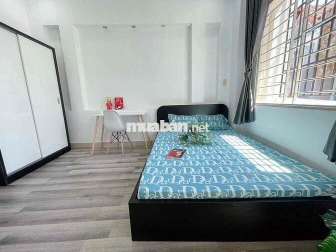 Pass phòng studio ban công mặt tiền Đỗ Tấn Phong đầu tháng 10