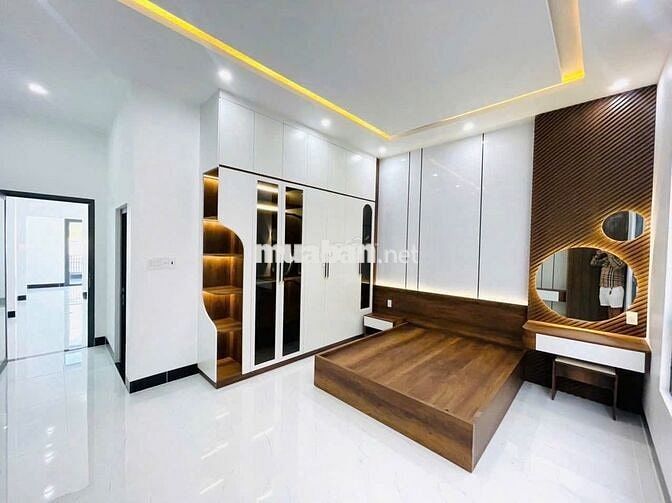 OCB THANH LÝ CĂN NHÀ GẦN BƯU CỤC BÌNH CHÁNH , SHR , GIÁ TỐT .