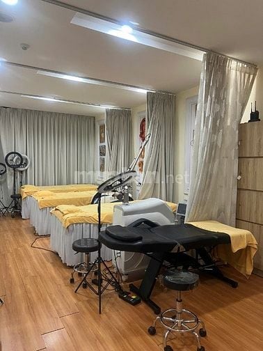 Xuất Cảnh Sang Mỹ – Cần Sang Lại 2 Viện Thẩm Mỹ Đang Hoạt Động Ổn Định