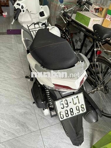 cần bán xe nhà sử dụng
