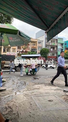 BÁN NHÀ TRẦN HỮU TRANG - F10 - PHÚ NHUẬN