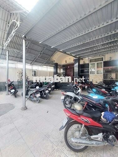 NHÀ MẶT TIỀN GIÁC ĐẠO,TRUNG CHÁNH, HM, NGANG 10M,232m2,3 TẦNG,13,8 TỶ