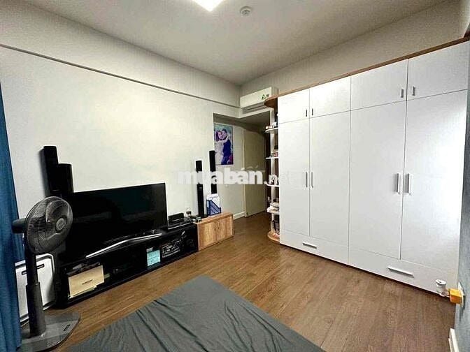 Em Cần cho thuê căn hộ RichStart 278 Hoà Bình Quận Tân Phú