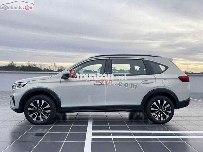 Honda BR V G 2025