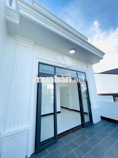 OCB THANH LÝ CĂN NHÀ GẦN BƯU CỤC BÌNH CHÁNH , SHR , GIÁ TỐT .