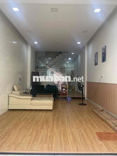Nhà Trệt 2 Lầu, sân thượng 4x17 hẻm Lê Thị Riêng