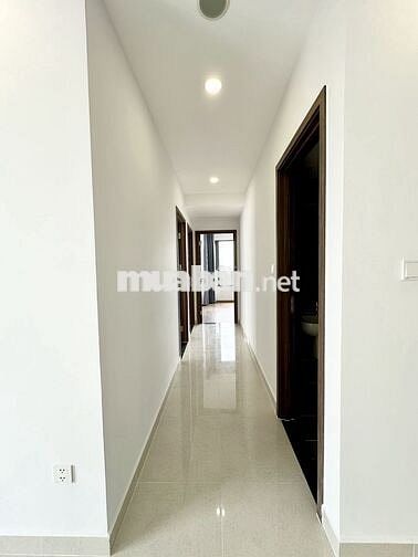 Bán căn 3PN+2WC 101m2 3,6tỷ giá tốt view Landmark The Rivana