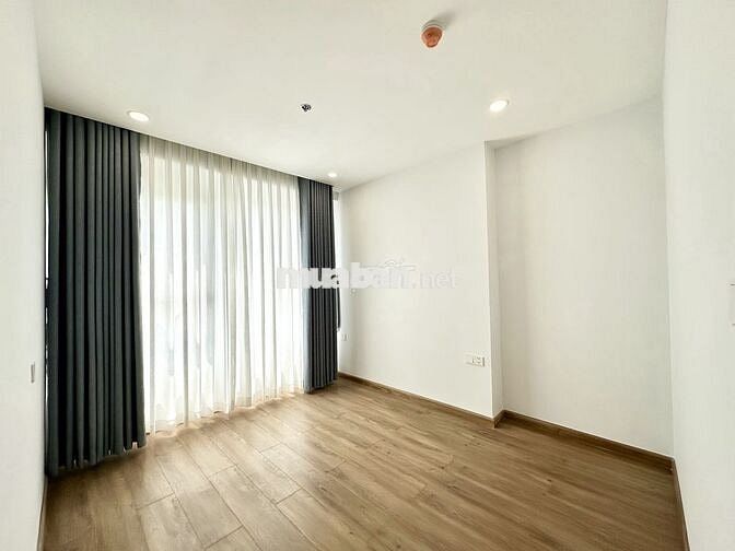 Bán căn 3PN+2WC 101m2 3,6tỷ giá tốt view Landmark The Rivana