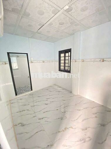 NHÀ SẠCH SẼ TRỆT LẦU, 3PN, HẺM XE HƠI, GẦN NGÃ TƯ GA