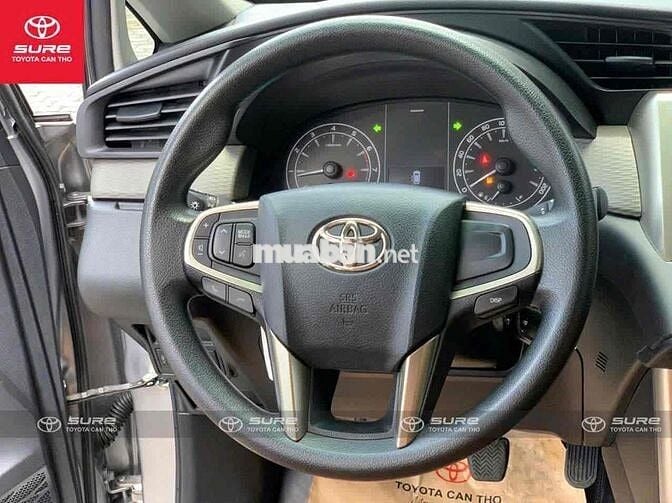 Toyota Innova 2020 E 2.0 MT - 61000 km