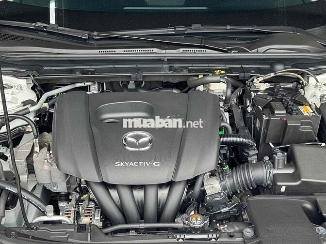 Mazda 3 2023 1.5L Luxury - 17000 km