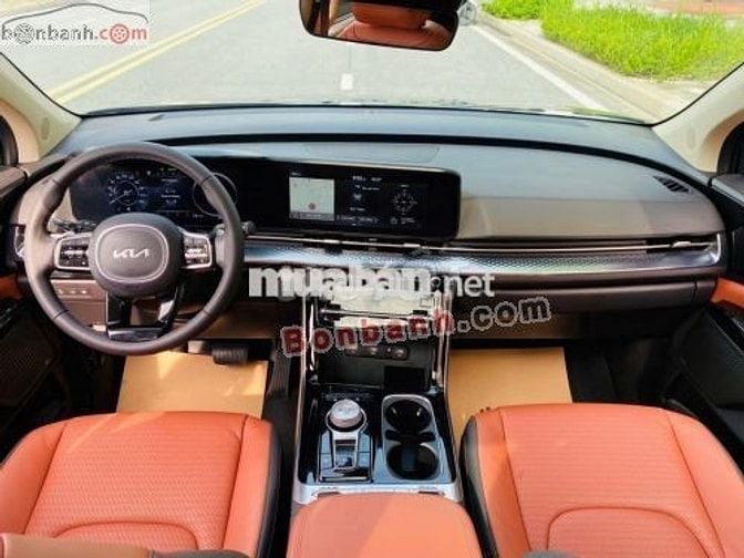 Kia Carnival Signature 2.2D 2024