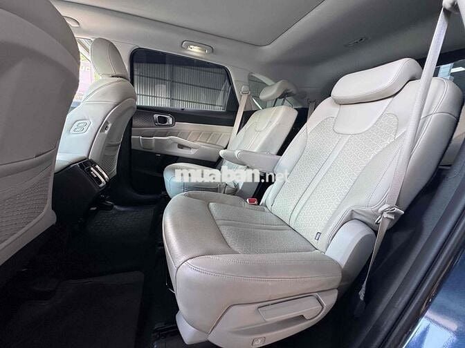 Kia Sorento 2021 Signature 2.2 AT AWD - 39000 km