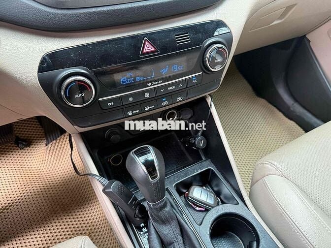 Hyundai Tucson 2018 2.0 AT Spec - 22000 km
