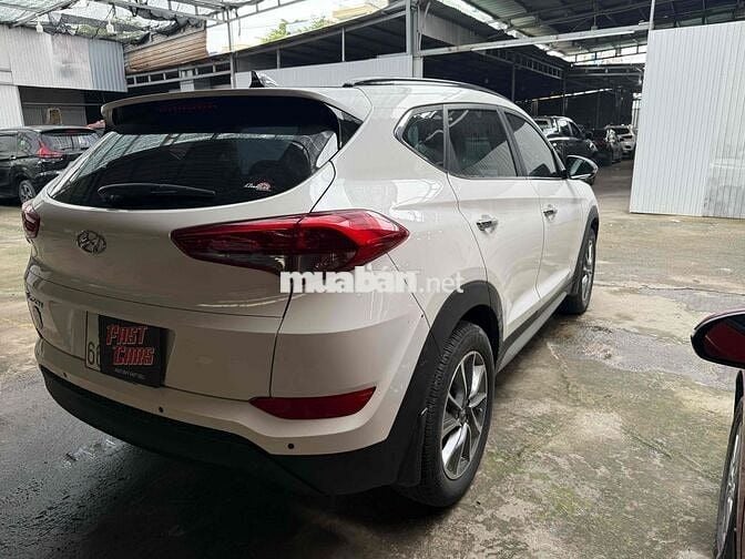 Hyundai Tucson 2018 2.0 AT Spec - 22000 km