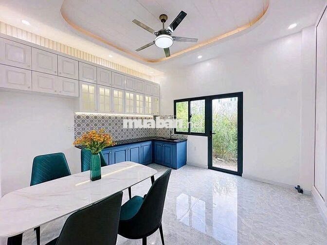Nhà sổ riêng ngay chợ Tân Hiệp
