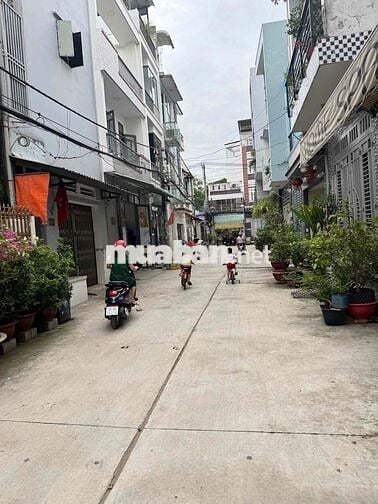 CHO THUÊ KIOT MẶT TIỀN HẺM XE HƠI PHÙ HỢP Ở GIA ĐÌNH, KINH DOANH ONL
