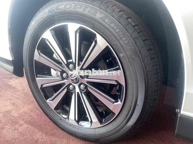 TOYOTA VELOZ CROSS 2025 - 556TR - GIAO NGAY