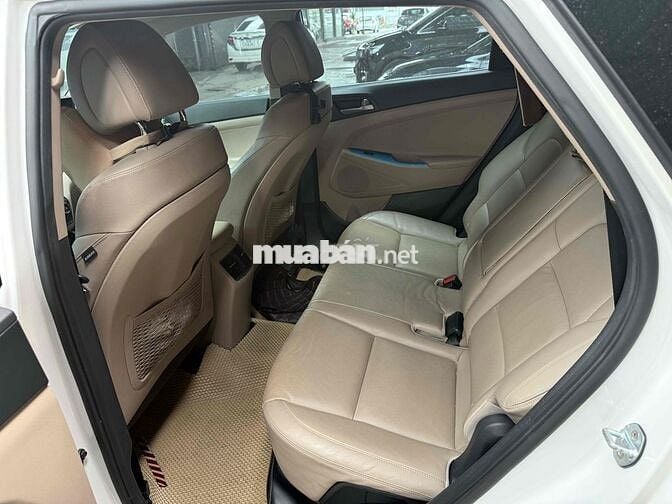 Hyundai Tucson 2018 2.0 AT Spec - 22000 km