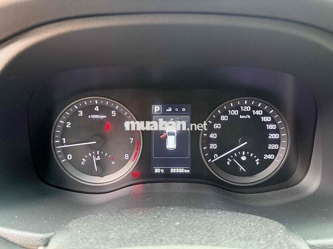 Hyundai Tucson 2018 2.0 AT Spec - 22000 km