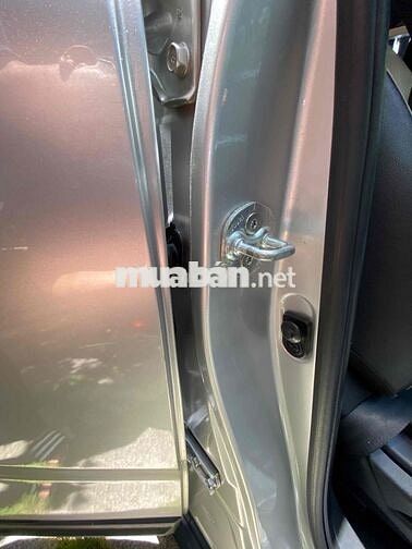 Kia Sorento 2011 GAT 2WD 2.4 - 133000 km