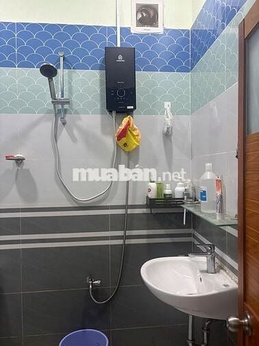 Nhà cấp 4 mới xây, hơn 45m2, 2 phòng ngủ, liên ấp 1-2, Bình Chánh