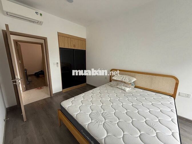 Celadon City - Cho thuê căn Skylinked Villa  200m2 3PN 28tr Full NT