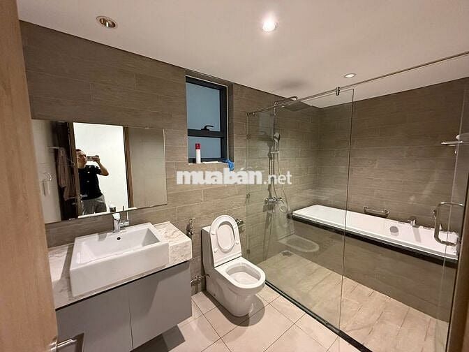 Celadon City - Cho thuê căn Skylinked Villa  200m2 3PN 28tr Full NT