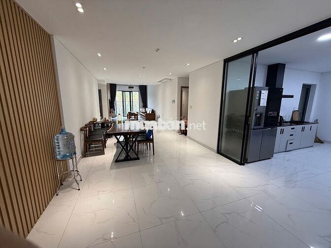 Celadon City - Cho thuê căn Skylinked Villa  200m2 3PN 28tr Full NT