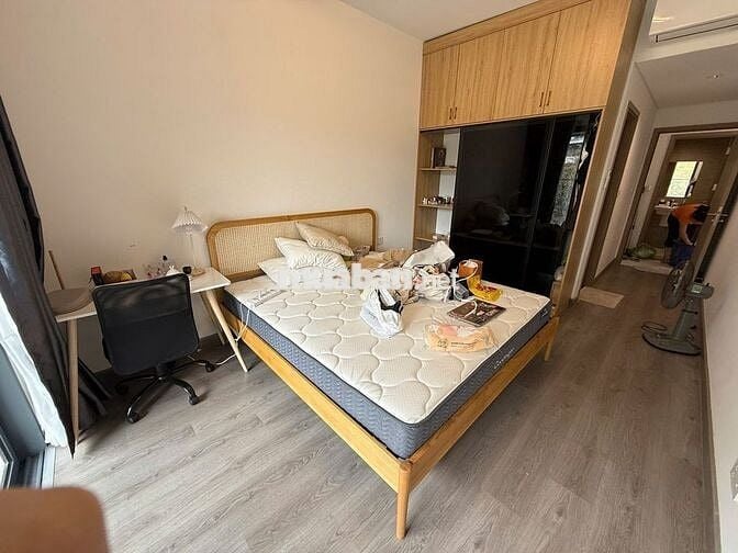 Celadon City - Cho thuê căn Skylinked Villa  200m2 3PN 28tr Full NT