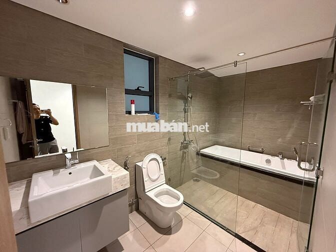 Celadon City - Cho thuê căn Skylinked Villa  200m2 3PN 28tr Full NT