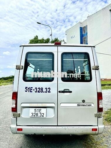 Mercedes Sprinter Van 2010 3 chỗ