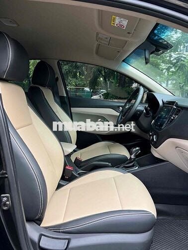 Hyundai Accent 1.4AT sx 2022 màu đen xe đẹp