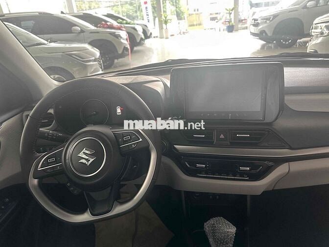 Suzuki Swift 2025 nhập Nhật đủ màu giao ngay