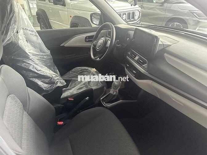 Suzuki Swift 2025 nhập Nhật đủ màu giao ngay