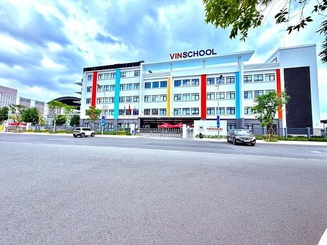 Bán biệt thự đơn lập 55 tỷ góc 2 mặt tiền dự án Vinhomes Grand Park Q9