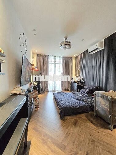 MTKD KHU VIP ĐẶNG VĂN NGỮ - NGANG 4M - 4 LẦU- NHĨNH 18 TỶ THƯƠNG LƯỢNG