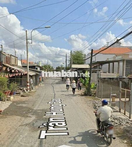 Đất đẹp giá hời 112m2 785tr Đ Trần Hưng Đạo , TT Cần Đước , Long An