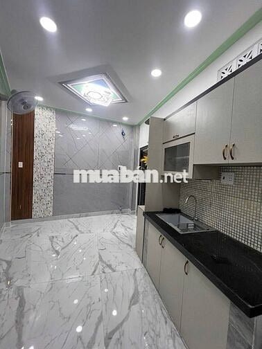 Bán nhà Hẻm 3m, Nhà mới ở ngay 3 tầng 2PN, như hình, 40m2 dtsd