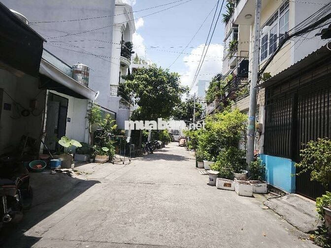 BÁN GẤP nhà BÌNH TÂN, 4 tầng, DT 5,5x14m, HXH tránh, chỉ hơn 6 tỷ