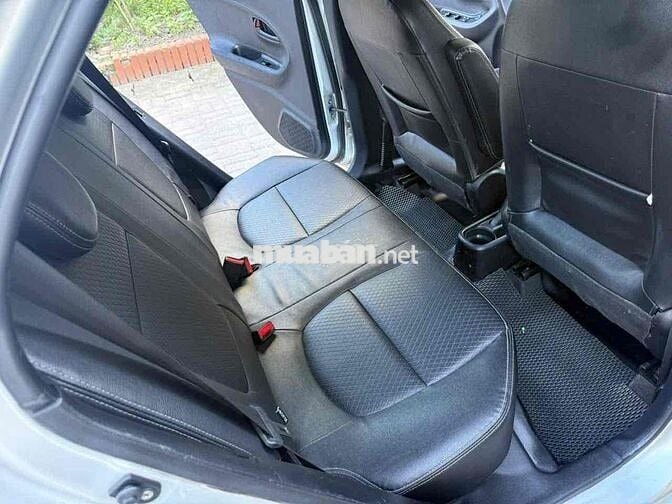 Kia Morning 2011 nhập khẩu nguyên chiếc hàn quốc