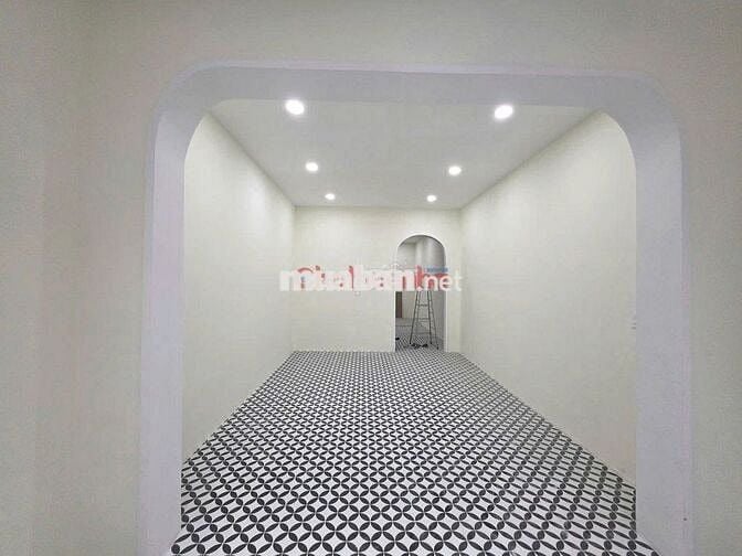 Cho thuê nhà – Cách Mạng Tháng 8, P. Bến Thành, Quận 1